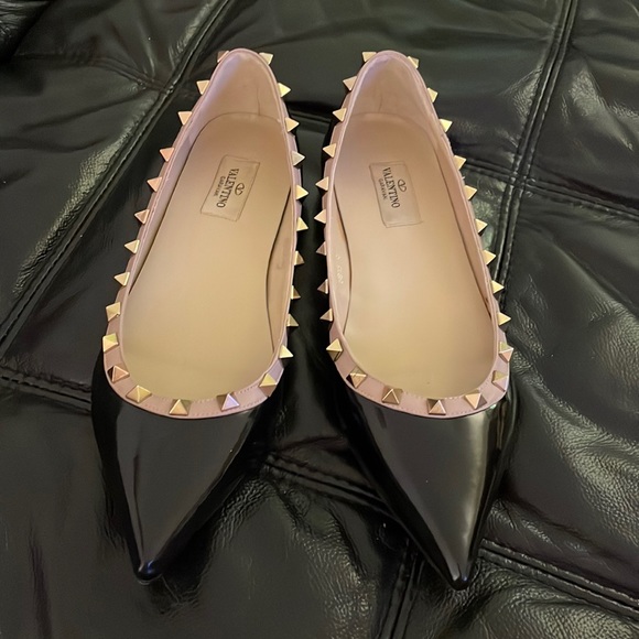 Valentino Garavani Shoes - Valentino Garavani Patent rockstud ballet flat